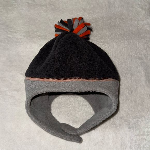 Children’s Place fleece hat (size large 2-4 years) - Picture 1 of 5